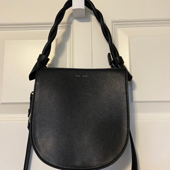 NWT Tinsley Crossover Purse by Pixie Mode vegan leather and evening bag too - Picture 5 of 5